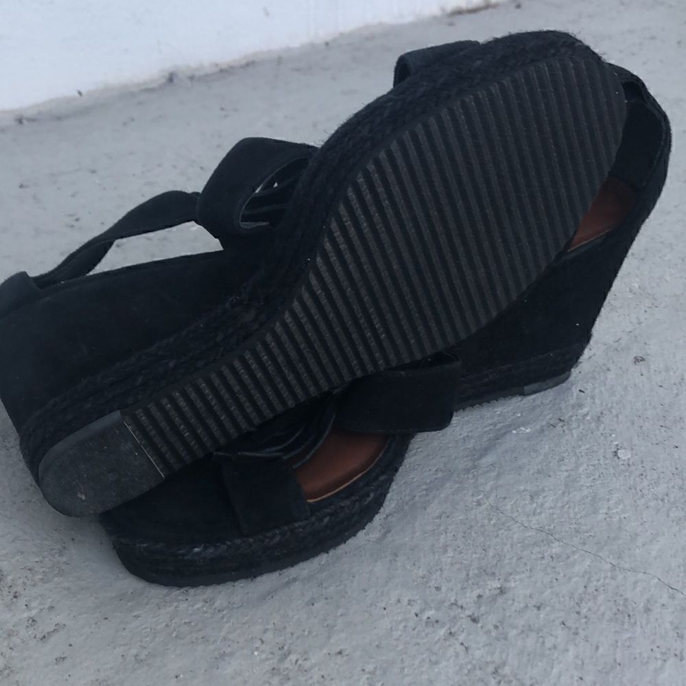 Bernardo Wedges   - Picture 6 of 6